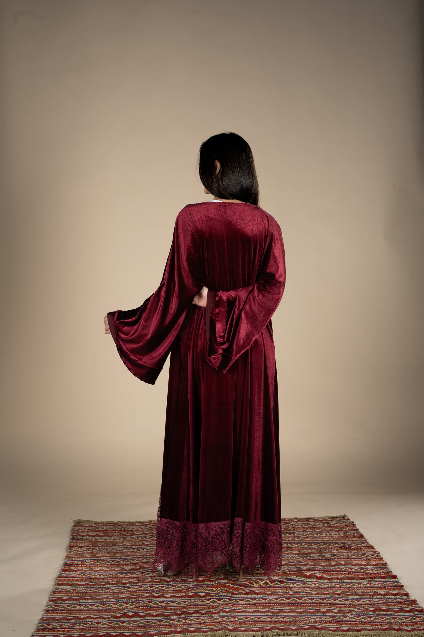 Layali – Burgundy Velvet Kaftan